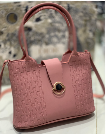 Loch Front Handbags – Elegance, Space & Durability Combined!
