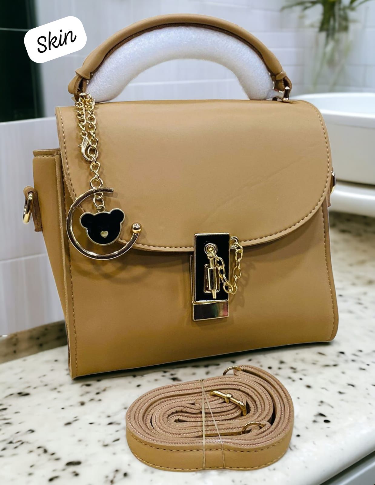 Stylish &amp; Unique Side Cross Body Bag – Effortlessly Chic &amp; Practical!